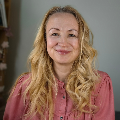 holistic therapist